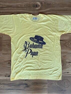 Vintage Bahama Papa Graphic T Shirt Yellow Medium